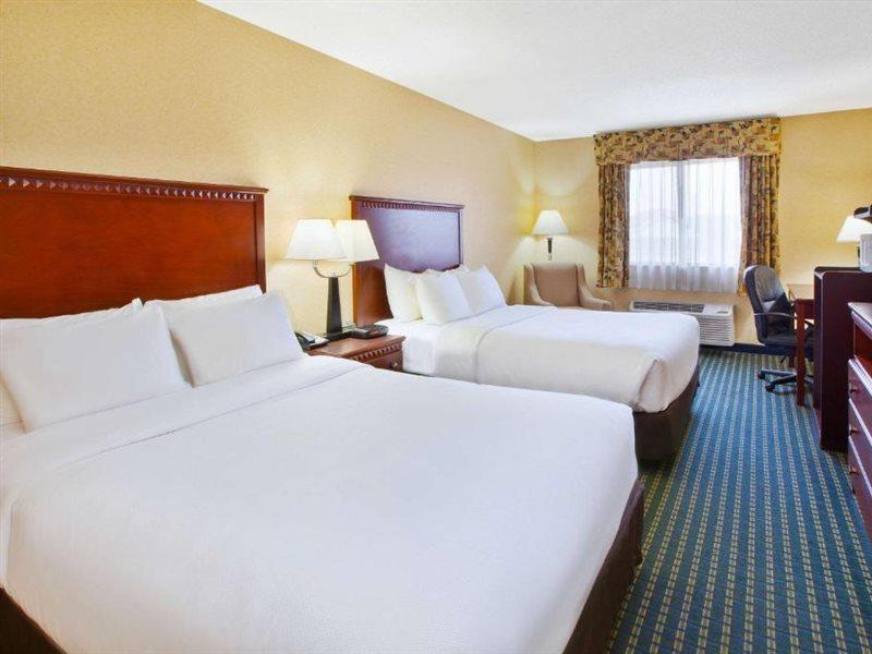 Quality Inn Marshall Near I-69 Zewnętrze zdjęcie