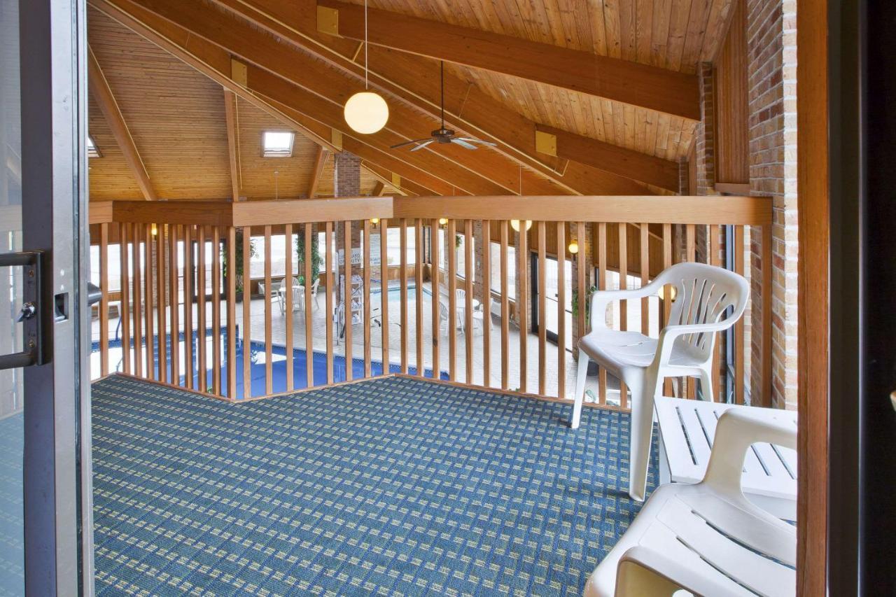 Quality Inn Marshall Near I-69 Zewnętrze zdjęcie